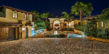 luxury rentals in los cabos